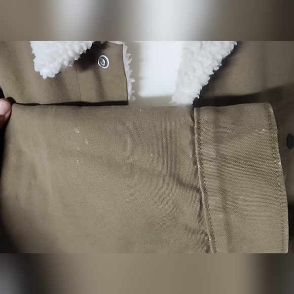 Levi's - Picture 6 of 8